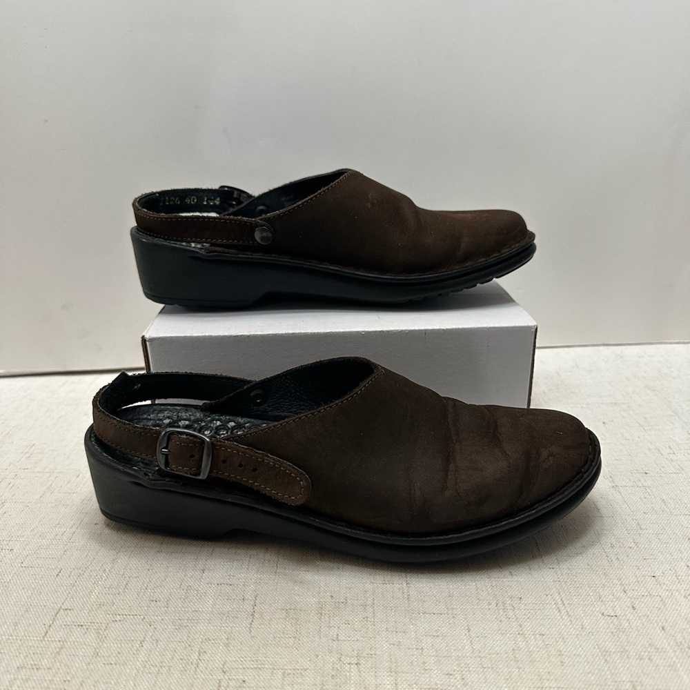 L.L. Bean Dark Brown Leather Loafers - Picture 3 of 10